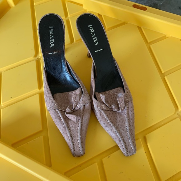 Prada slides - Picture 2 of 6